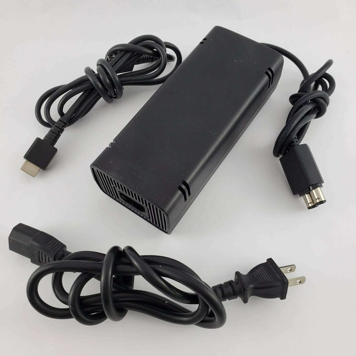 Paquete de consola Xbox 360: Halo 3, 4 y Reach