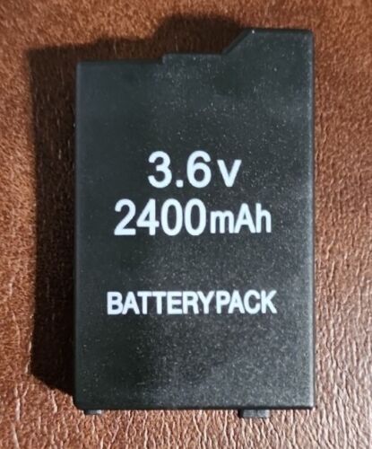Batería recargable de 2400 mAh para PSP 2000 (Retro Fam)