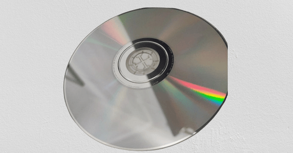 WWE Smackdown Here Comes the Pain - Juego de PS2 (Retro Fam) - Image 3