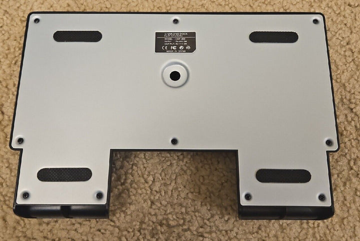 Soporte vertical para mando de PS5 de terceros (Retro Fam)